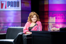 Betka Stanková, 7 pádů Honzy Dědka