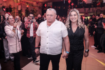 Asia Express, Toužimáci