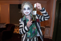 Hudební divadlo Karlín, Eva Burešová, Broňa Vajbar, Beetlejuice