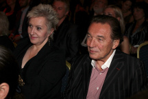 Eva Urbanová, Karel Gott