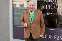 Felix Slováček, Klaudia Eis