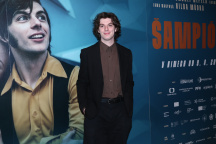 Šampión, Adam Kubala