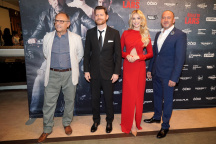 Říkají mi Lars, Pavel Kikinčuk, David Švehlík, Justýna Zedníková, Martin Hofmann  