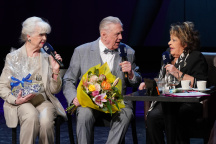 Jiřina Bohdalová, Carmen Mayerová