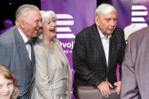 Jiřina Bohdalová, Petr Kostka, Carmen Mayerová, Miroslav Donutil