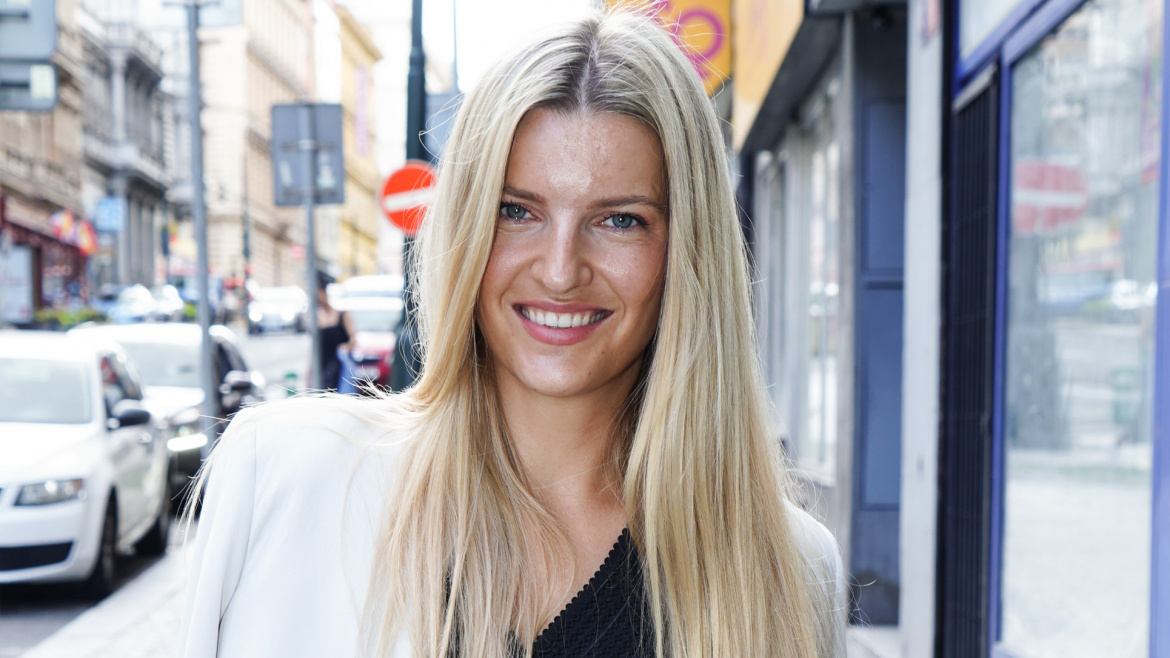 Školy už měla plné zuby a teď je zpátky! Jaký obor si modelka Veronika Chmelířová zvolila?