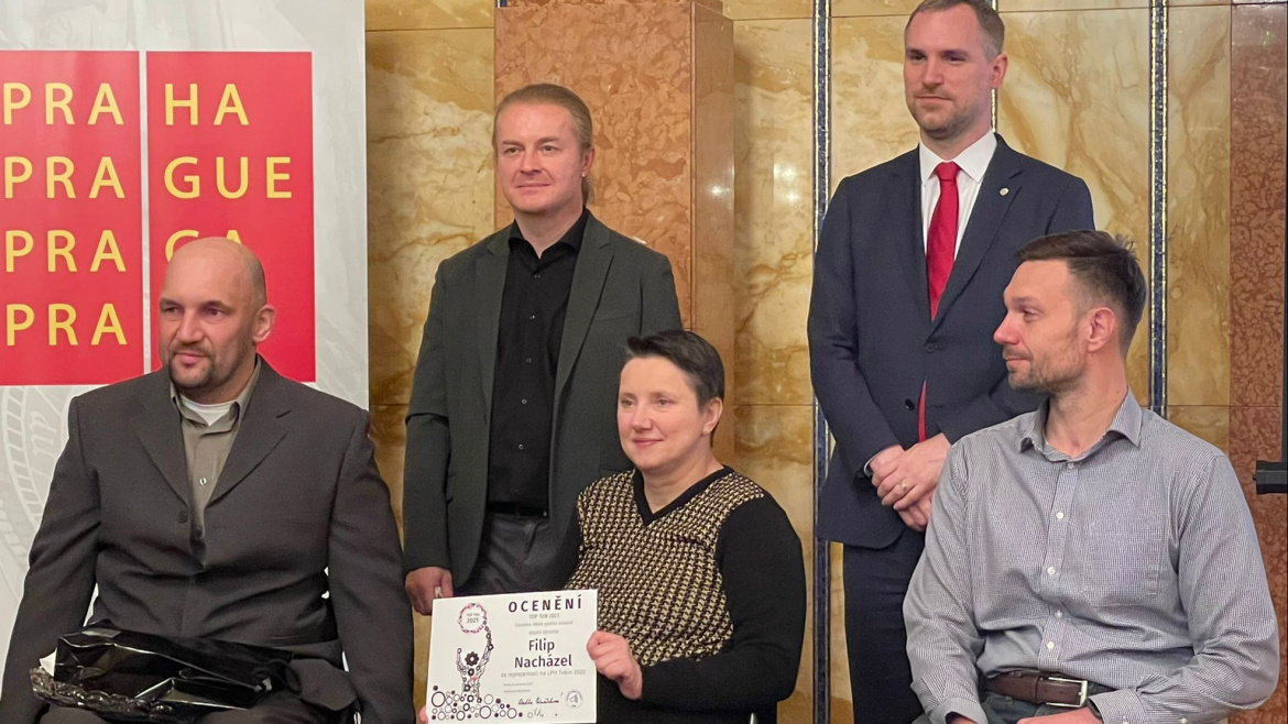 Pavel Šporcl mezi sportovci. Co mají společného housle s vrcholovým sportem?