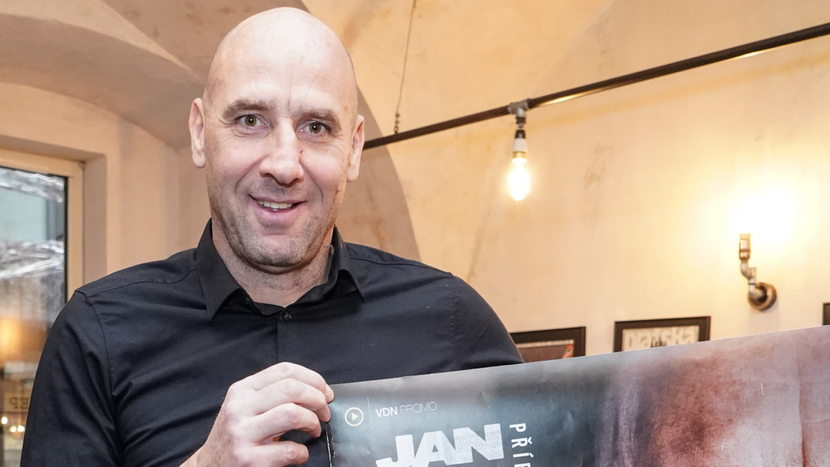 Jan Koller – příběh obyčejného kluka. Film o vynikajícím fotbalistovi se chystá před diváky