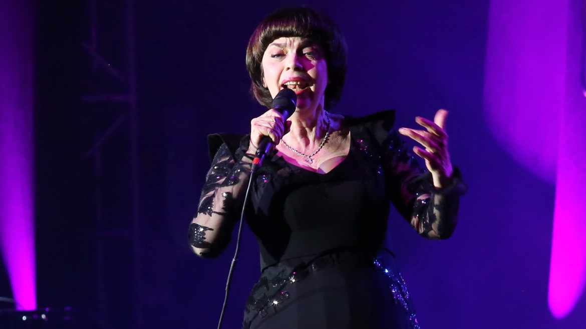 Mireille Mathieu oslaví 60 let na scéně. Koncert bude i v Čechách