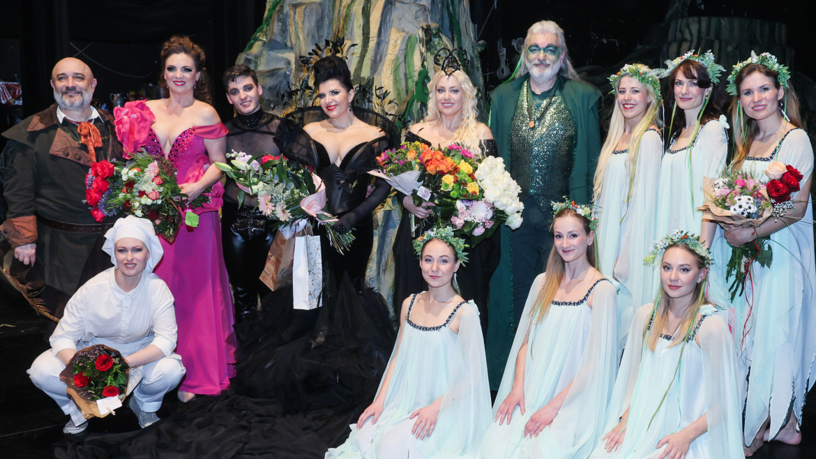 „Rusalka bledá“ rozzářila Hybernii. Slavná opera premiérově v divadelní verzi