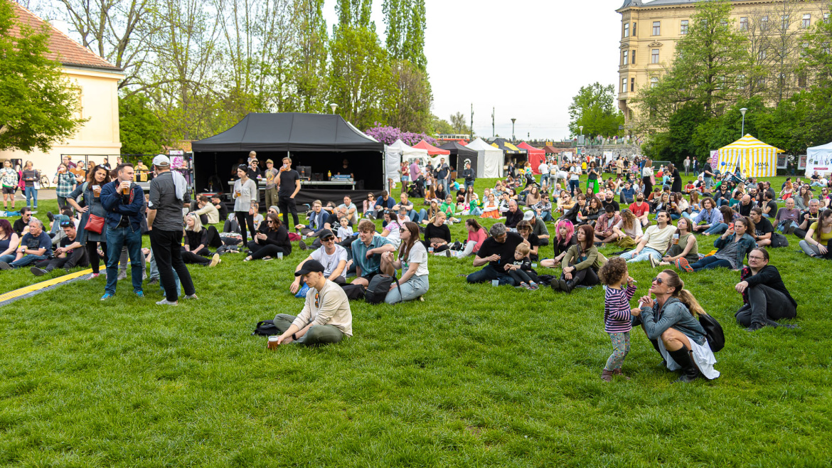 Festival United Islands of Prague oslavil dvacátiny, zaplnil pražské ostrovy