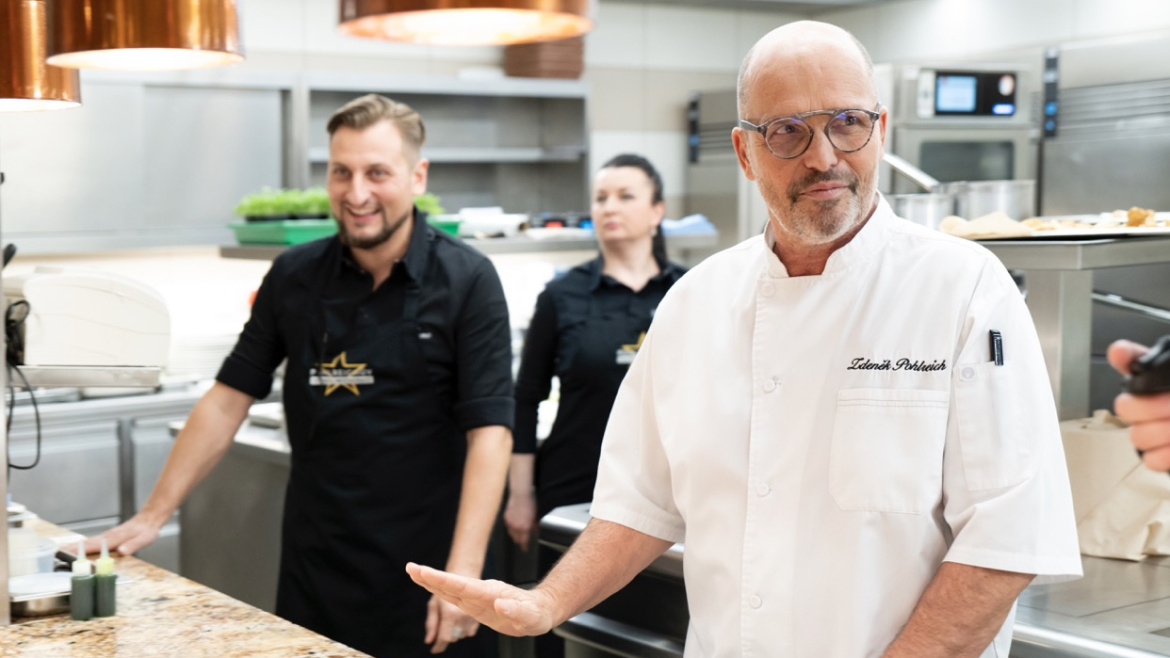 Souboj restaurací dovedl Pohlreich do vítězného konce. Který podnik bral prvenství?