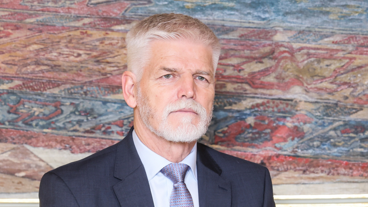 Macinka obviněn Petrem Pavlem z vydírání: Prezident ukázal esemesky a povolal právníky! 