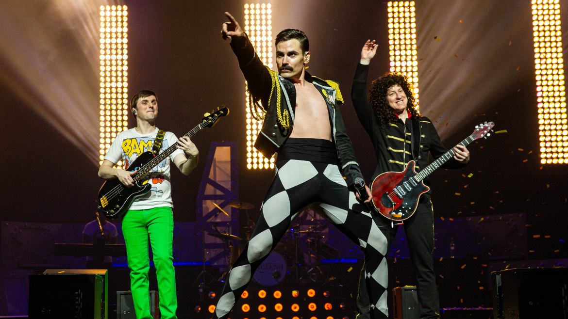 Skupina Queenie vyráží na letní narozeninové turné. Zažijete rockovou jízdu 