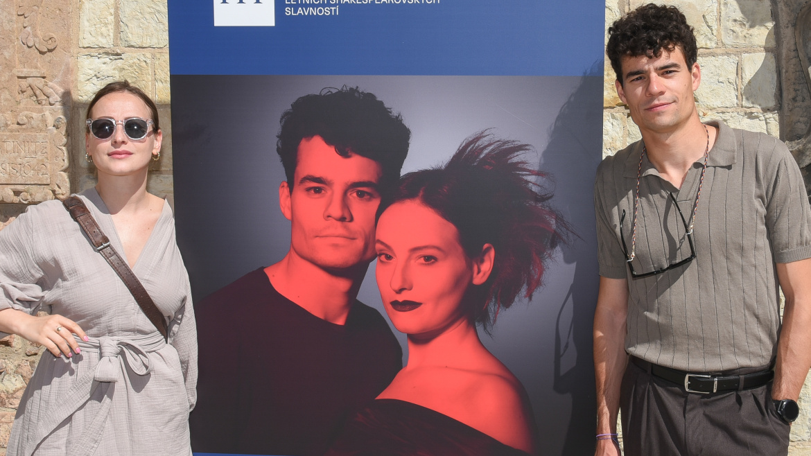 Herečka Anna Fialová se vrátila na scénu Shakespearovek. Nabídku dlouho nerozmýšlela
