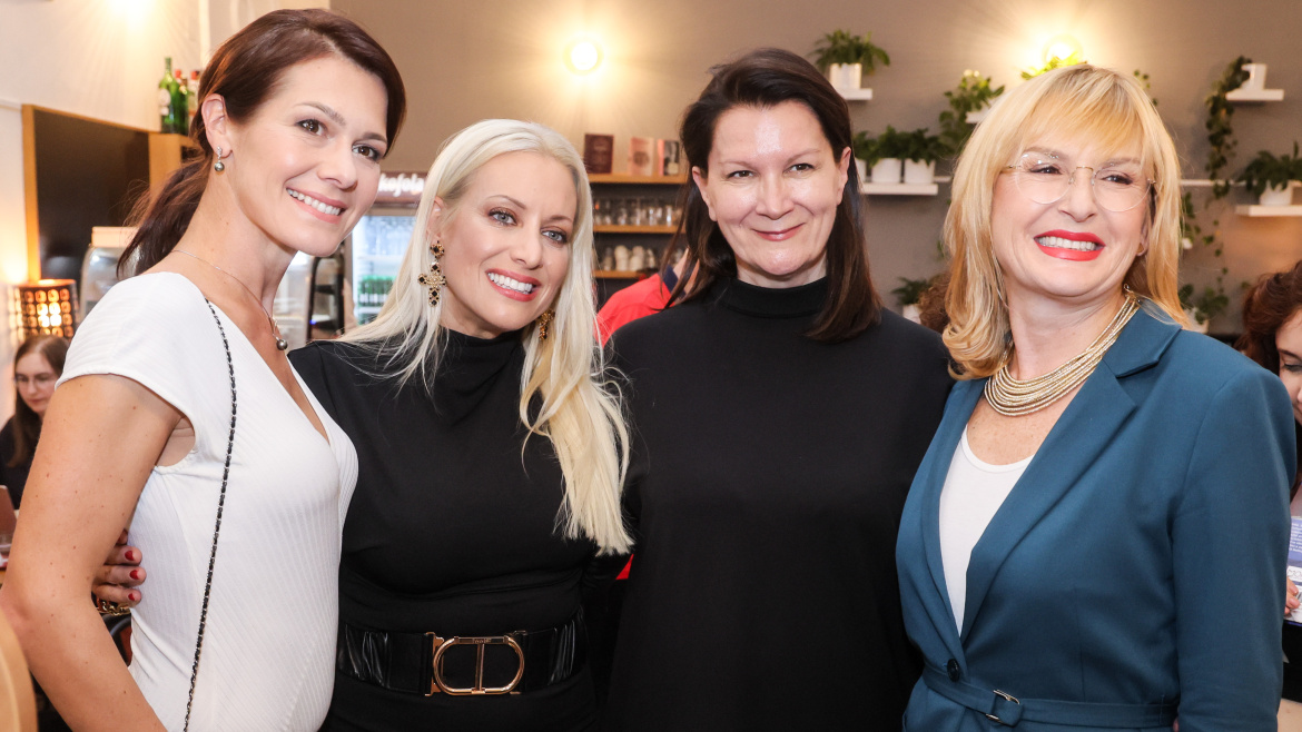 Čtyři romantičky Doleželová, Mátlová, Kovaříková a Duchková pokřtily romantickou developerku