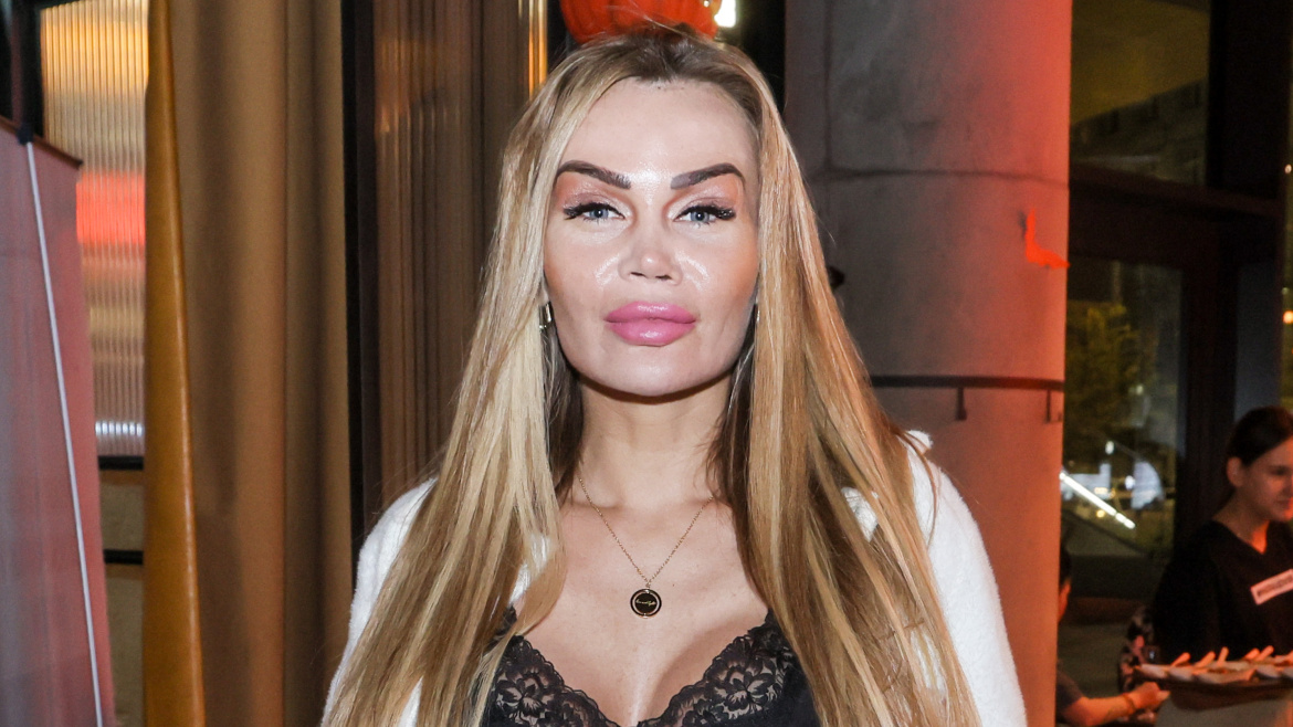 Eva Feuereislová napadla sbírku na postiženou Victorku: Jsi odporná hyena, reagují lidé