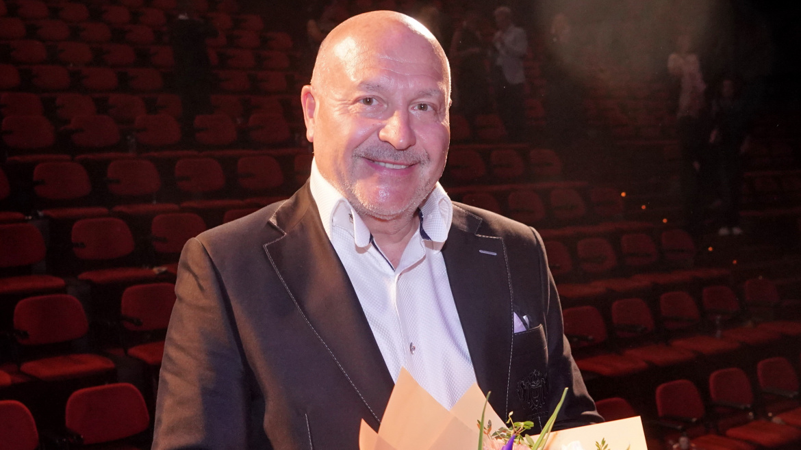 Michal David měl bouračku! Stačila chvíle nepozornosti