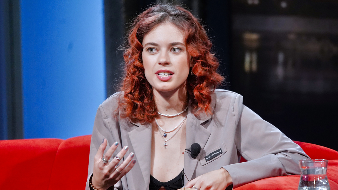Dcera Báry Munzarové u Krause: „Můj děda mě bral na hřiště a balil na mě maminky, říká Anna Dvořáková