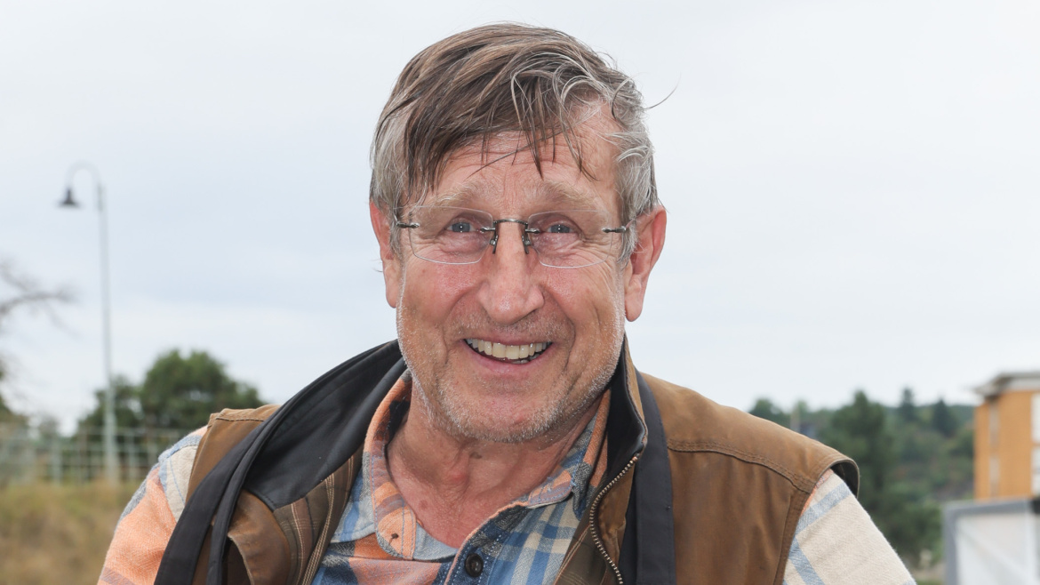 Václav Vydra bojuje s demencí. Popletený táta a dědeček, to je jeho role v Polabí