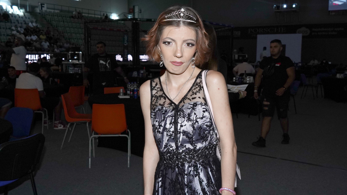 Nechutný útok na Shopaholicadel? Choulostivé video se šíří sítěmi a rozděluje lidi!