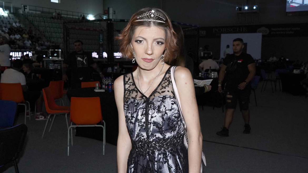 Shopaholicadel to rozjela! V největší krizi má nového chlapa 