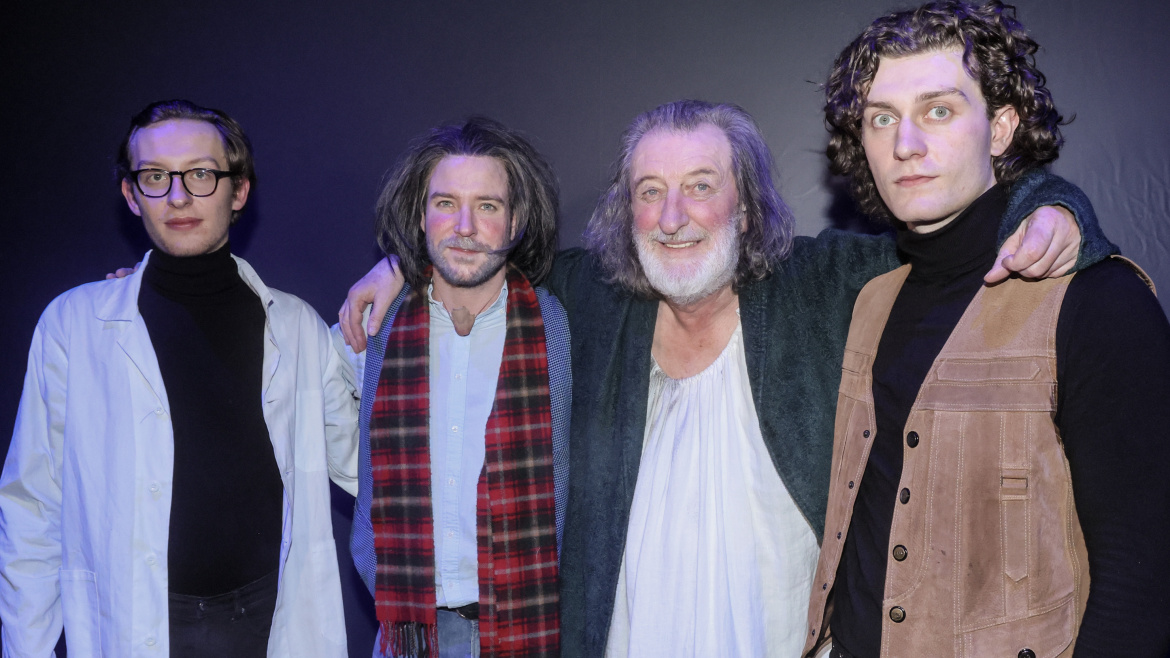 Rodinný klan v akci: Bolek Polívka poprvé na jevišti se svými syny