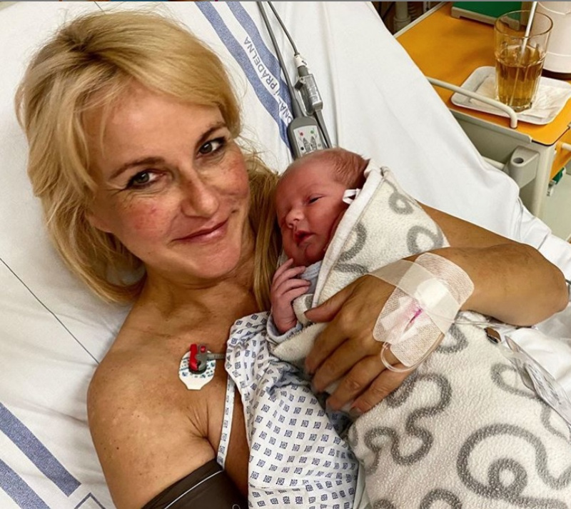 Vendula Pizingerová jen září! Pochlubila se malým Pepíčkem | Aplausin.cz